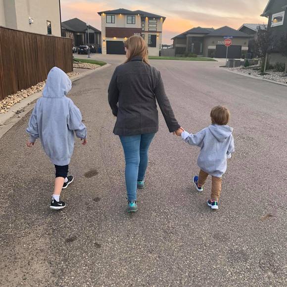 Meet your Posher, Crystal - Picture 1 of 1